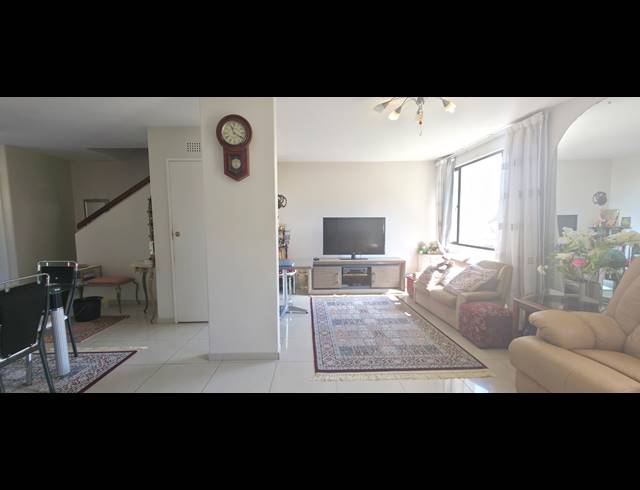 3 BEDROOM APARTMENT FOR SALE IN MORNINGSIDE
